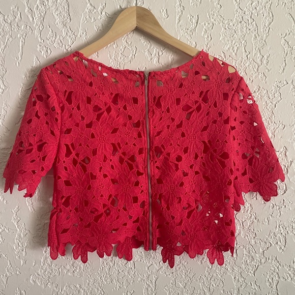 ASTR the Label Floral Eyelet Crop Top - XS - Picture 5 of 5